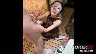  和粉丝打牌输了就被操 丽江夫妇