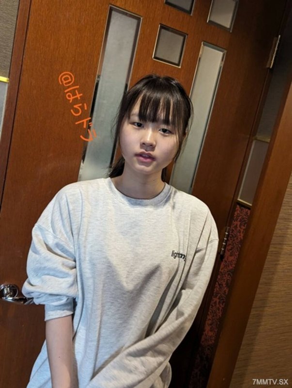 FC2-PPV-4450862 完全加工的F罩杯Kirari醬。我有一個最可愛的男性朋友，但這是一個奇怪的故事，我不需要它來懷孕？皇帝能生下他真是個奇蹟。